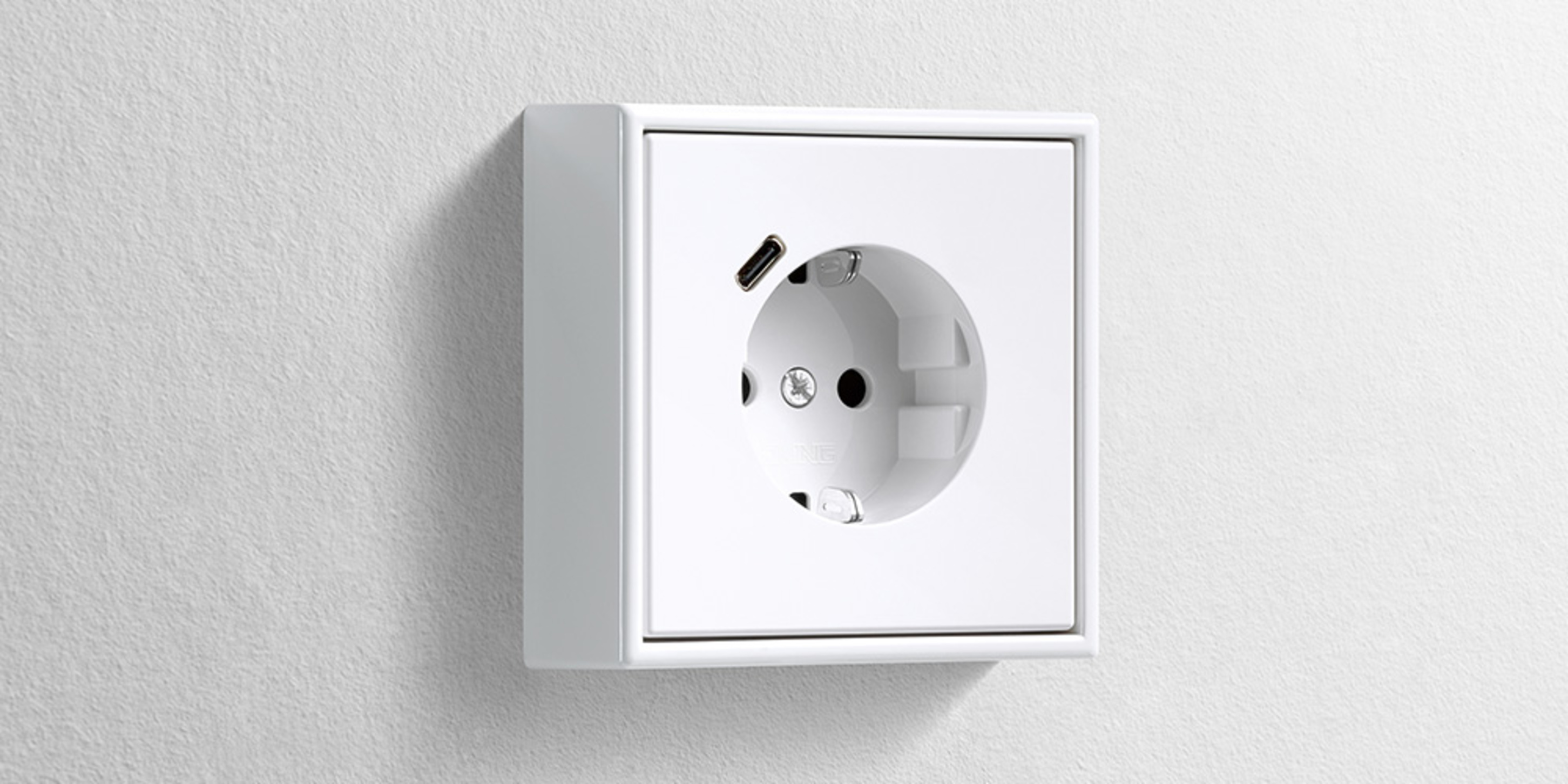 Erweiterter Anschlussraum für die Nachrüstung bei Necotek Elektro- und Umwelttechnik GmbH in Uffenheim