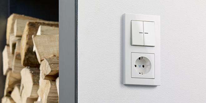 JUNG KNX Taster F 10 bei Necotek Elektro- und Umwelttechnik GmbH in Uffenheim