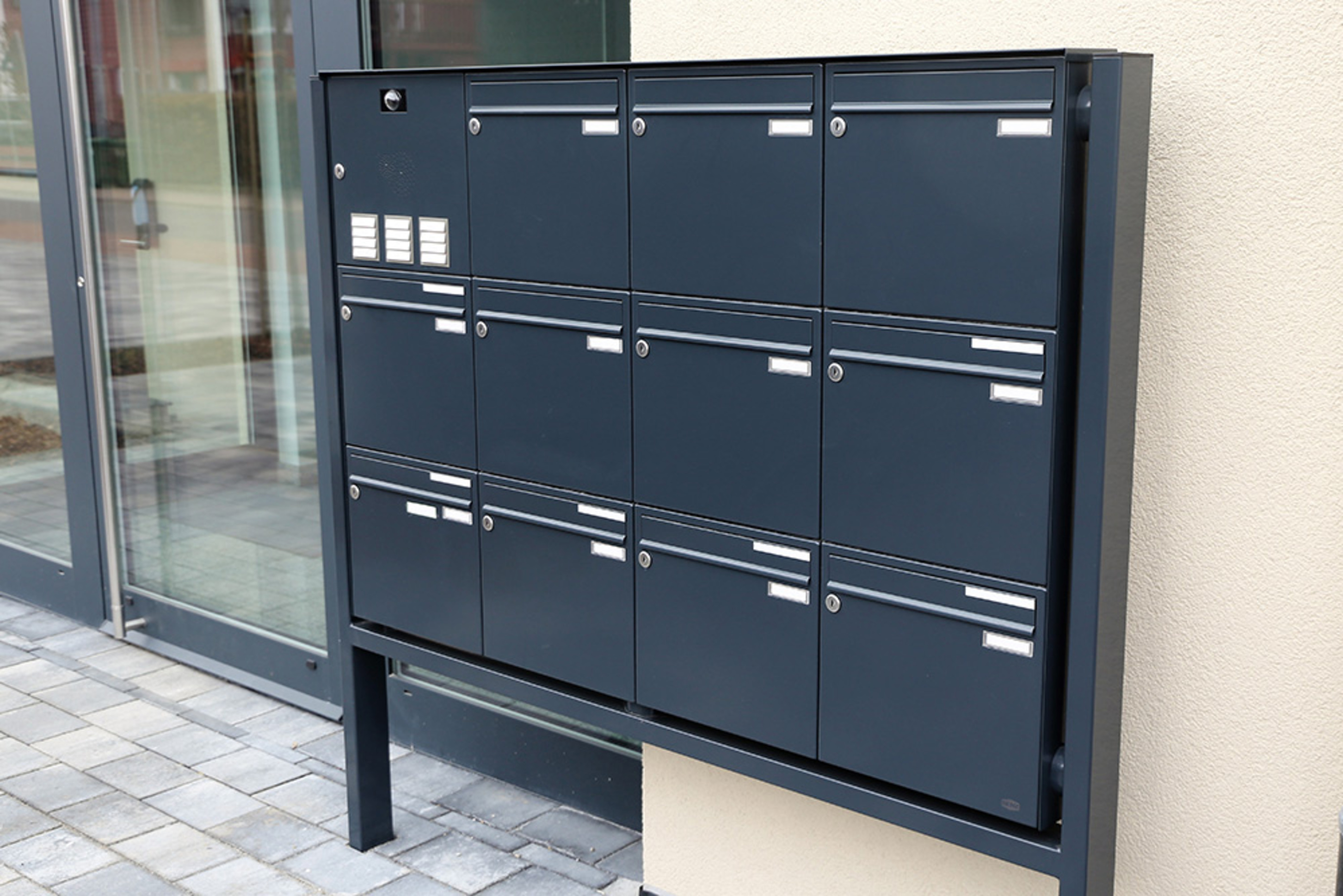 Briefkasten­systeme bei Necotek Elektro- und Umwelttechnik GmbH in Uffenheim